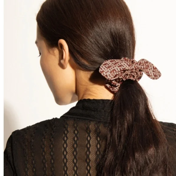 Fendi Silk Scrunchie Blush Pink Maroon Logo Pattern And Bow New in Box…